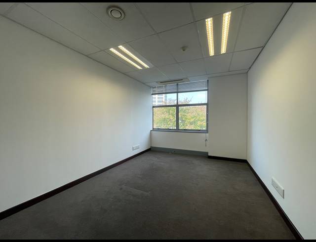 989M² OFFICE TO LET IN SANDTON CENTRAL